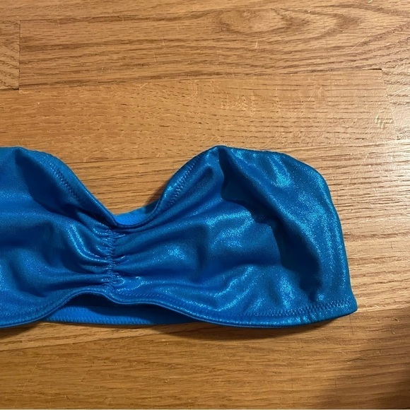 Victoria’s Secret Blue Shimmer Bandeau Top NEW Small Mermaid - Picture 3 of 6